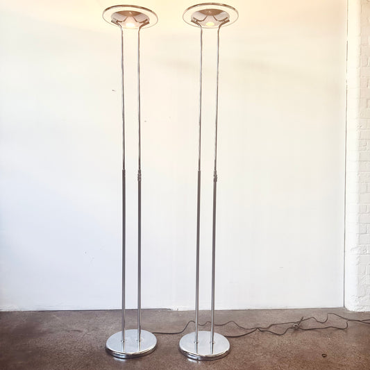 MODERNIST CHROME AND GLASS ESTILUZ FLOOR LAMP BY LEONARDO MARELLI