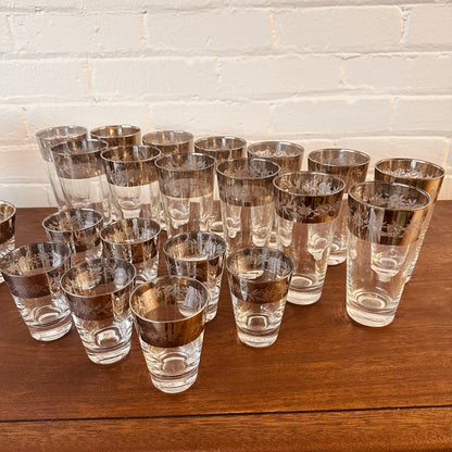 DOROTHY THORPE THISTLE PATTERN SILVER RIM GLASSWARE - SET OF 30