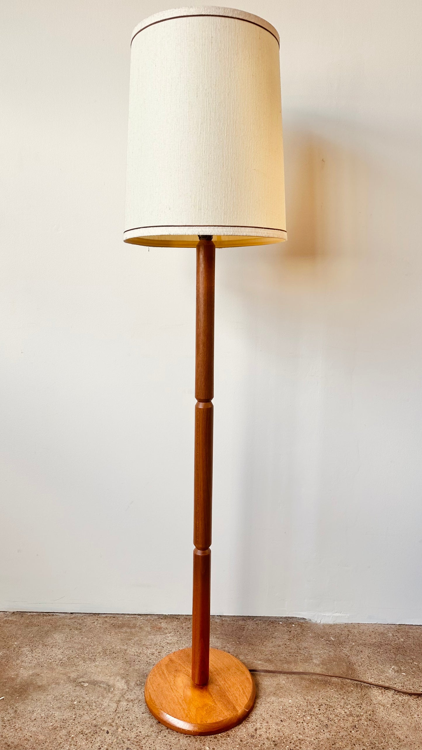 DANISH MODERN SOLID TEAK FLOOR LAMP