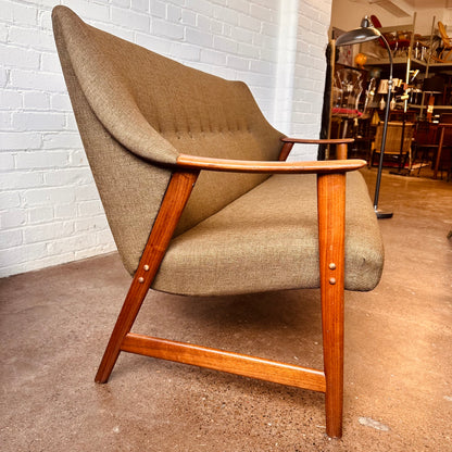 SCANDINAVIAN TEAK SOFA BY ADOLF RELLING
