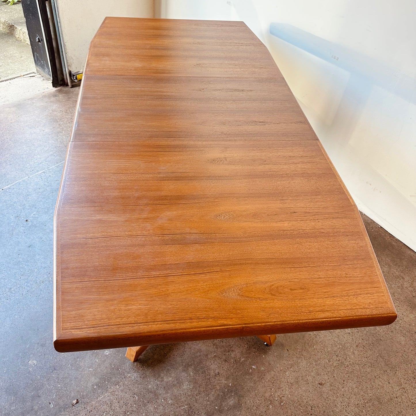 DANISH TEAK OCTAGONAL PEDESTAL TABLE