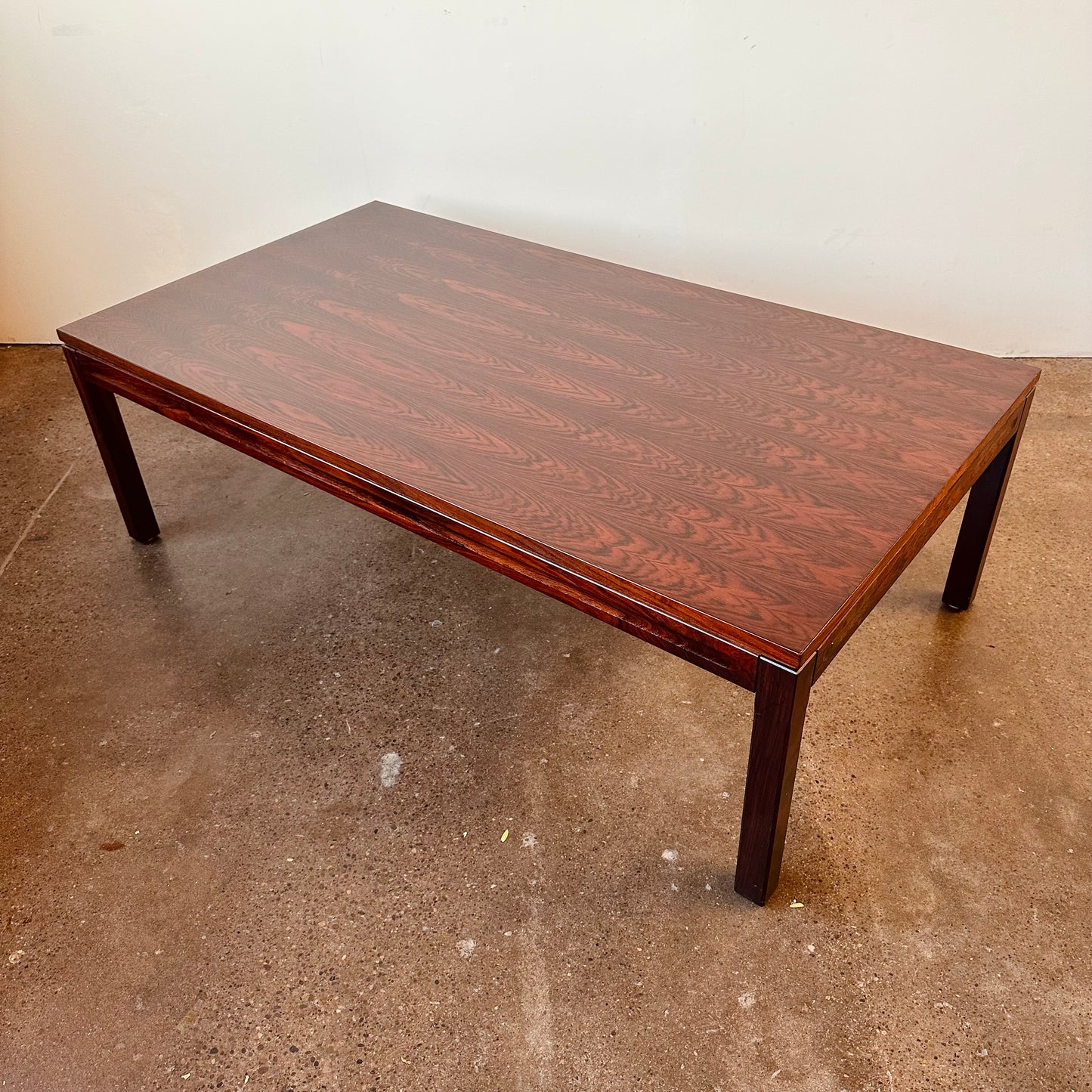 LARGE ROSEWOOD COFFEE TABLE - MADE IN DENMARK