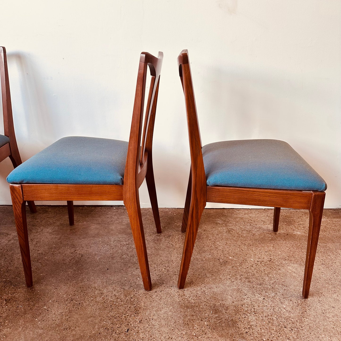 SET OF 6 WALNUT DINING CHAIRS