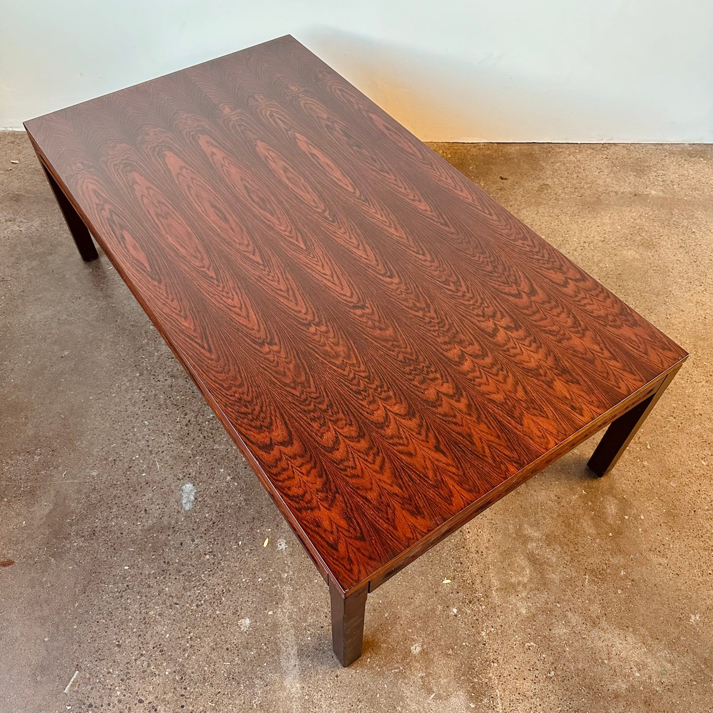 LARGE ROSEWOOD COFFEE TABLE - MADE IN DENMARK