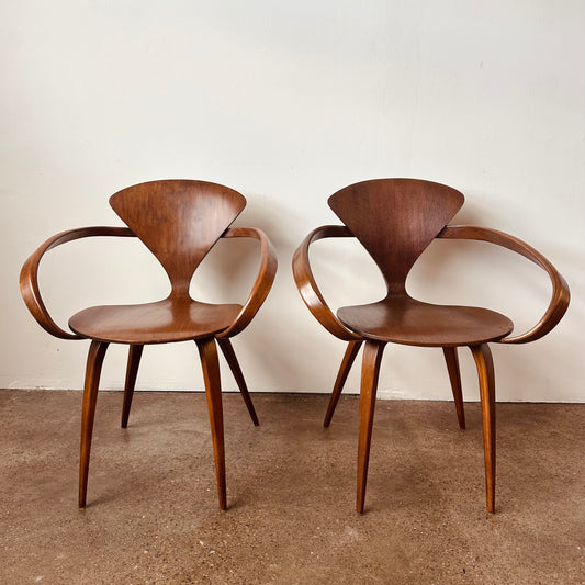 PAIR OF NORMAN CHERNER FOR PLYCRAFT BENWOOD PRETZEL CHAIRS
