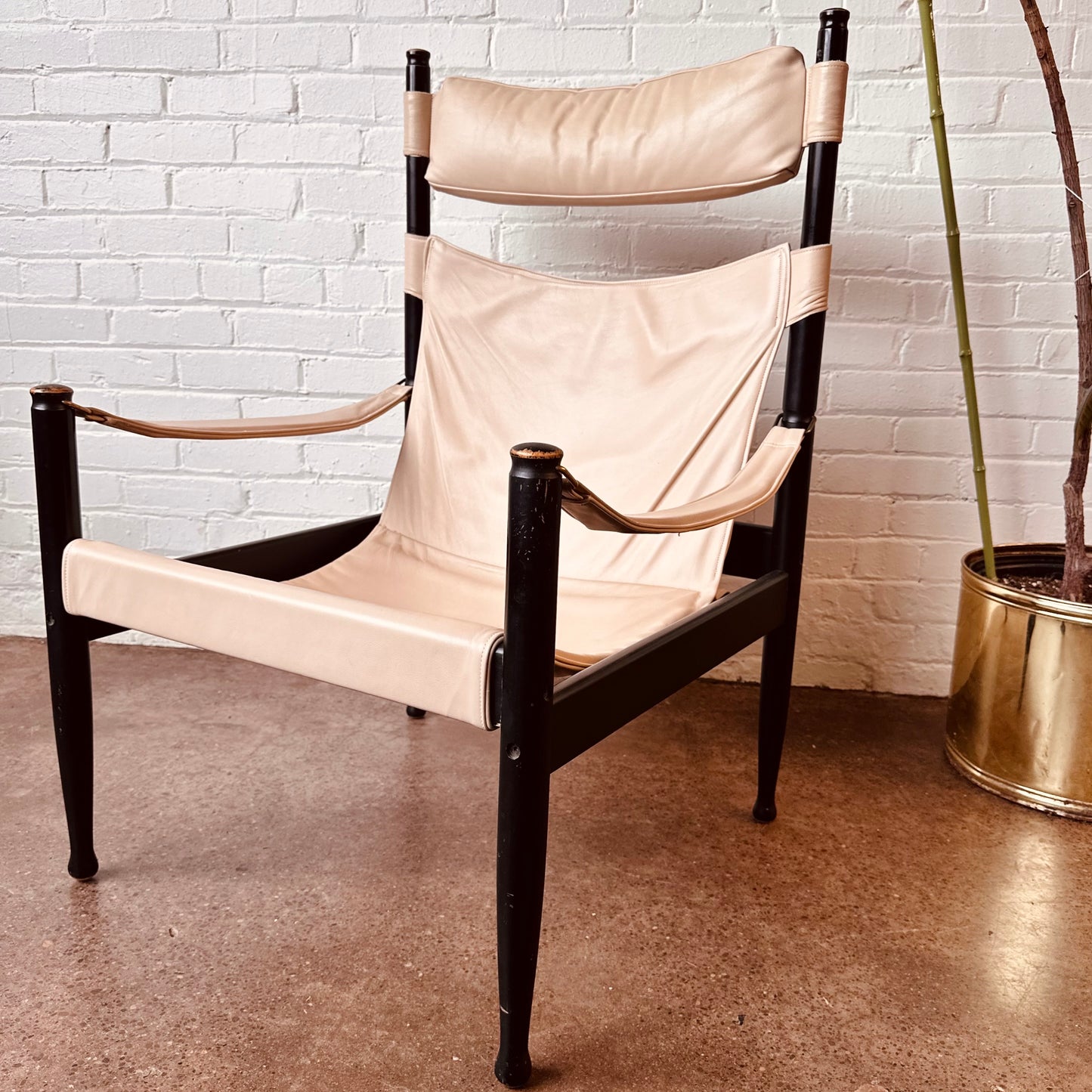 EBONIZED SAFARI LOUNGE CHAIR BY ERIC WORTS FOR NIELS EILERSEN