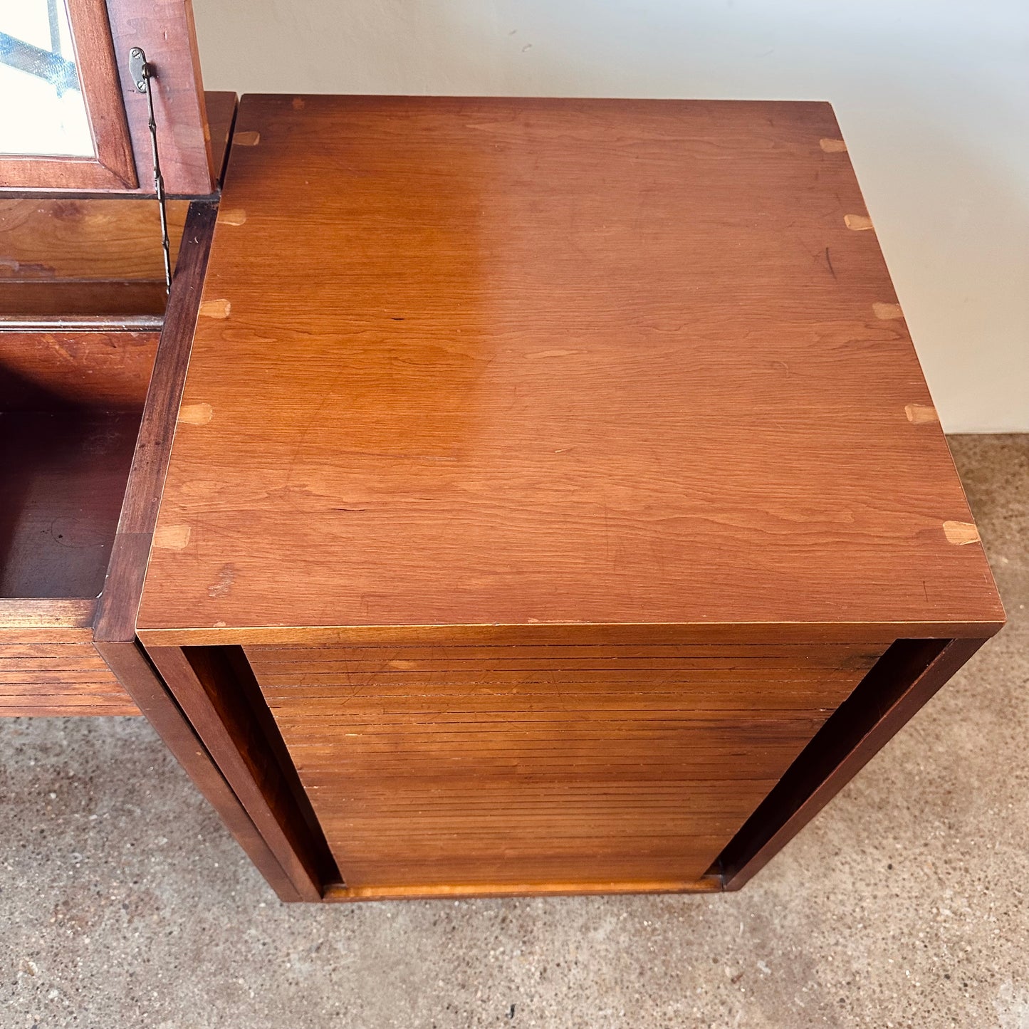 HENREDON TWO PIECE VANITY AND STORAGE CHEST