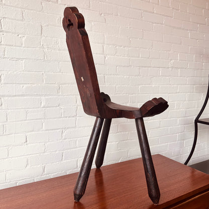 TRADITIONAL ANTIQUE SPANISH MILKING STOOL