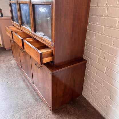 MARTINSVILLE BUBBLE GLASS HUTCH BY MERTON GERSHUN