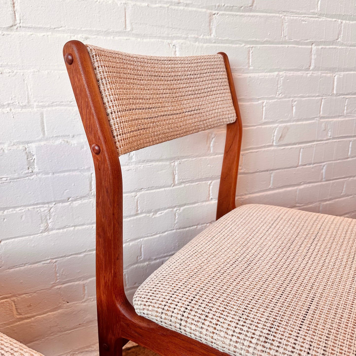 SET OF 4 VINTAGE DANISH MODERN TEAK DINING CHAIRS BY D-SCAN - REUPHOLSTERED AND RESTORED