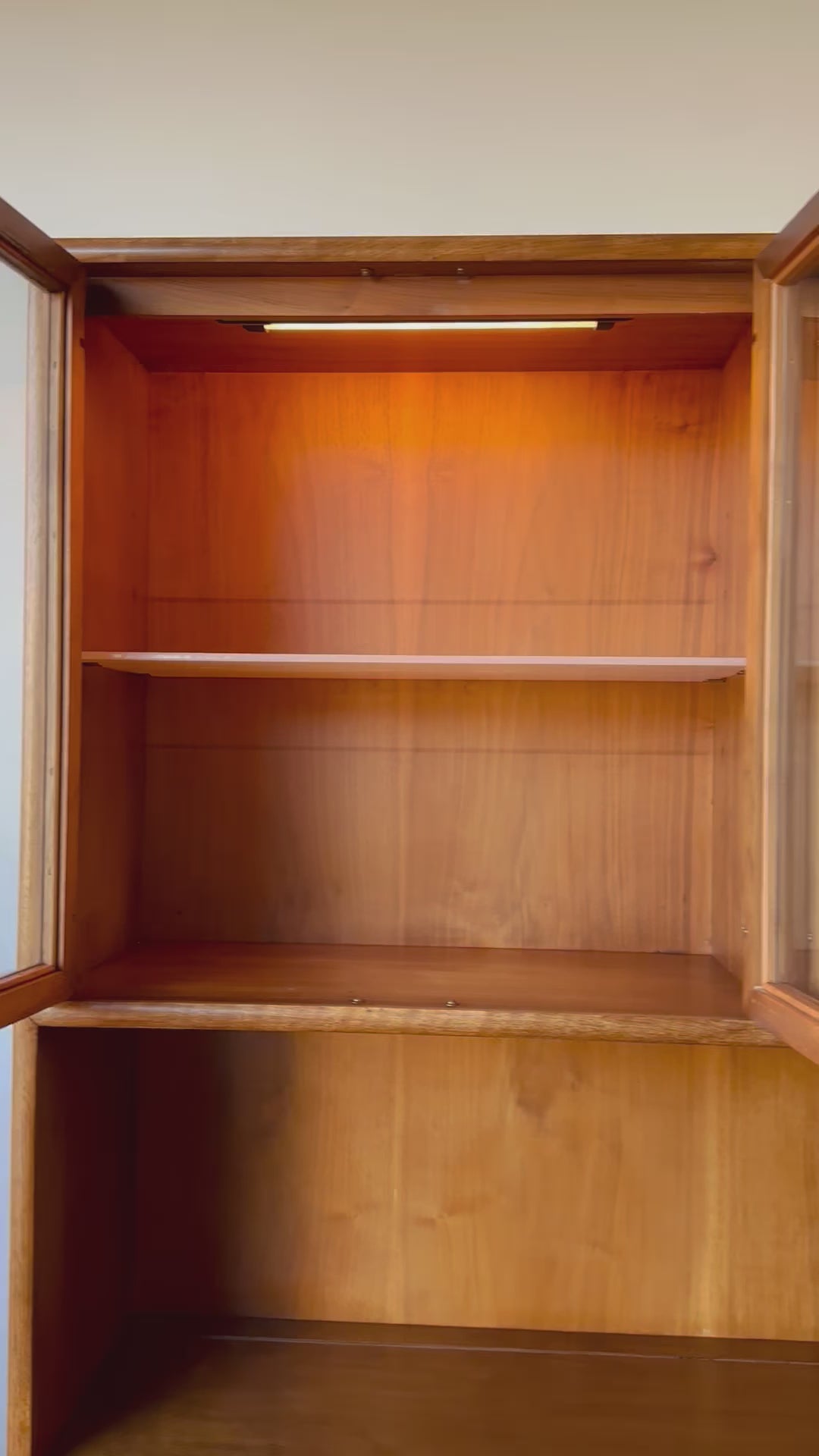 KIPP STEWART FOR DREXEL DECLARATION LIGHTED HUTCH – MiMO Decor