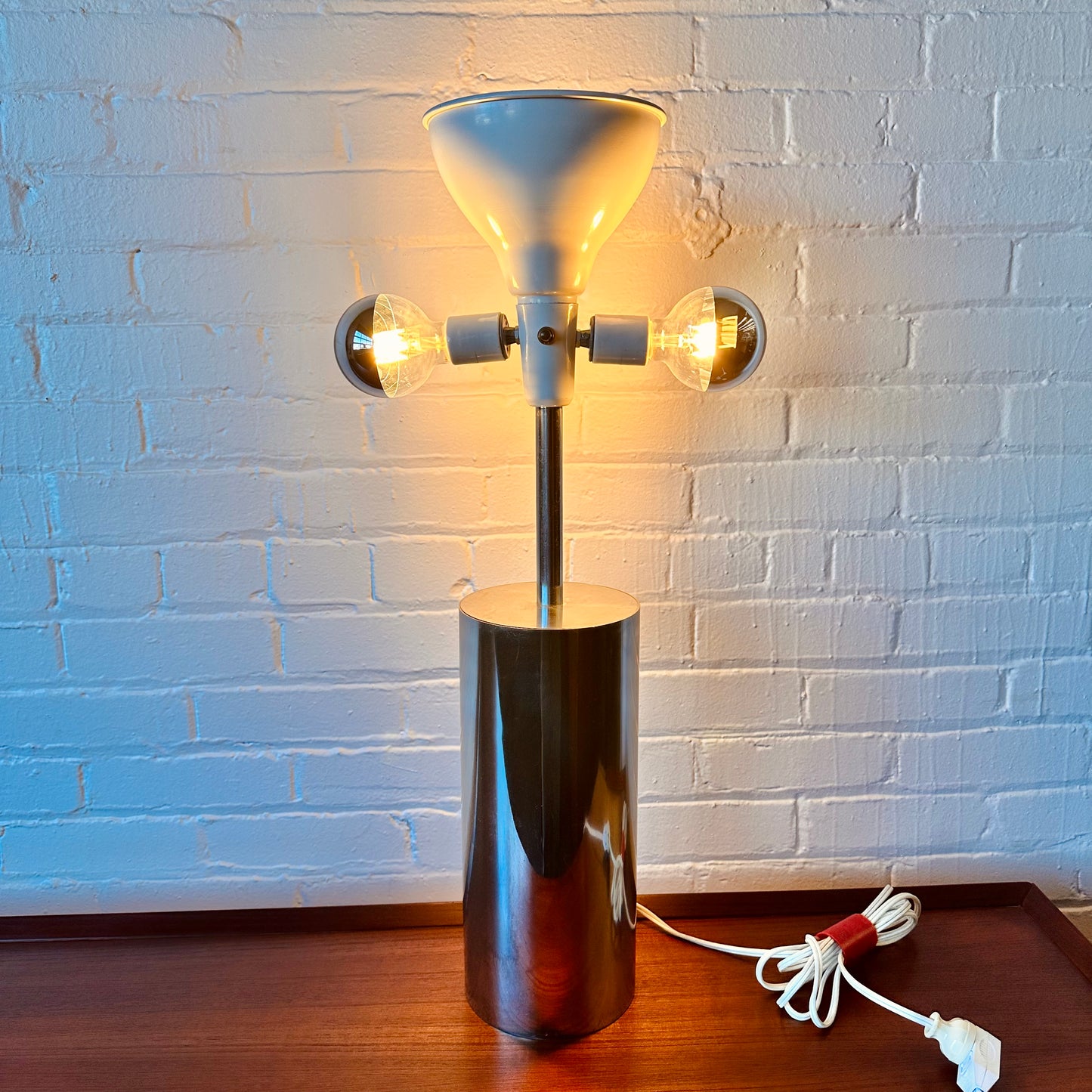 GOFFREDO REGGIANI CYLINDRICAL THREE LIGHT TABLE LAMP