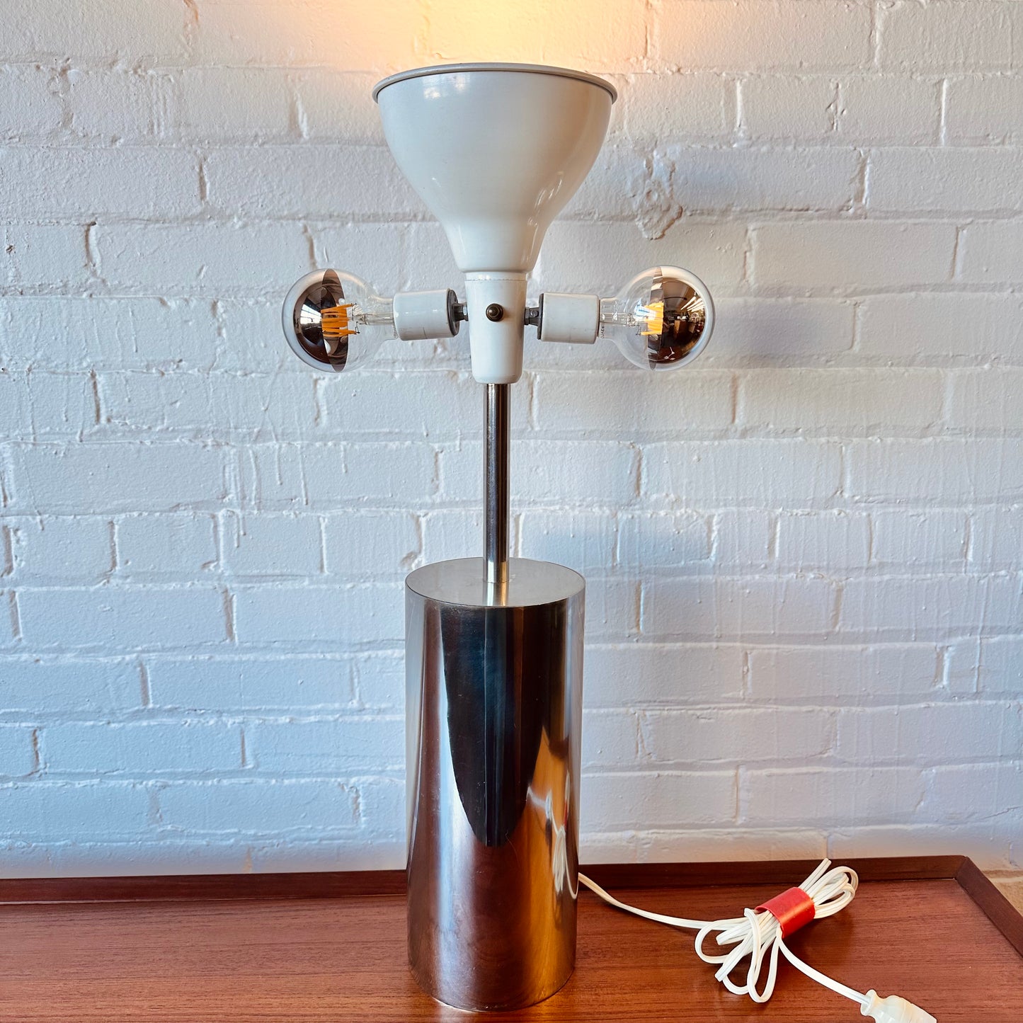 GOFFREDO REGGIANI CYLINDRICAL THREE LIGHT TABLE LAMP
