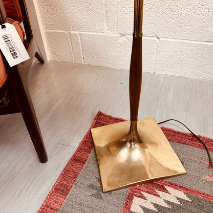 MCM LAUREL FLOOR LAMP WITH INTEGRATED TABLE & SHADE