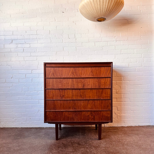 DANISH TEAK CHEST WITH 5 DRAWERS