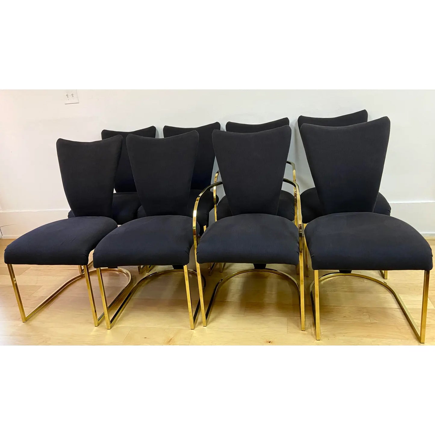 SET OF 8 DINING CHAIRS BY DESIGN INSTITUTE OF AMERICA