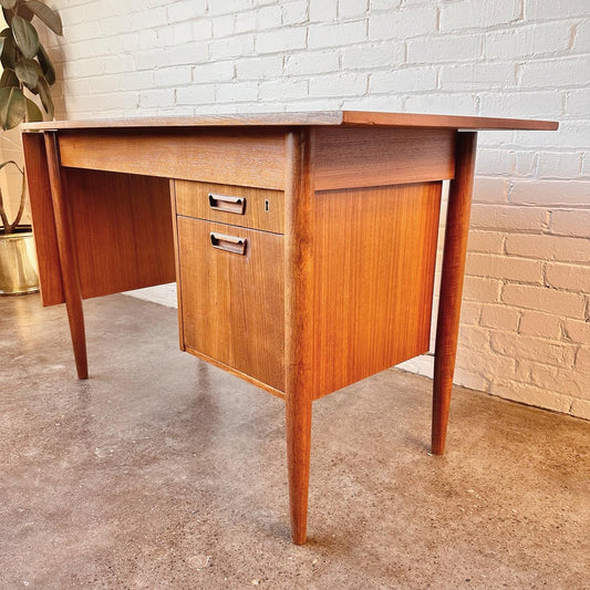 GUNNAR NIELSEN TEAK DROP LEAF WRITING DESK