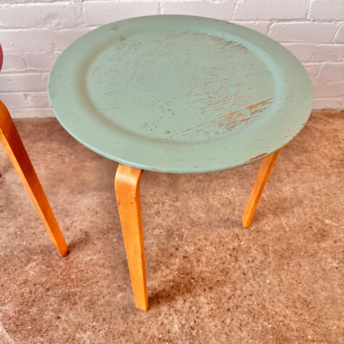 SET OF 3 ROUND STACKING TABLES BODAFORS, SWEDEN C. 1950S