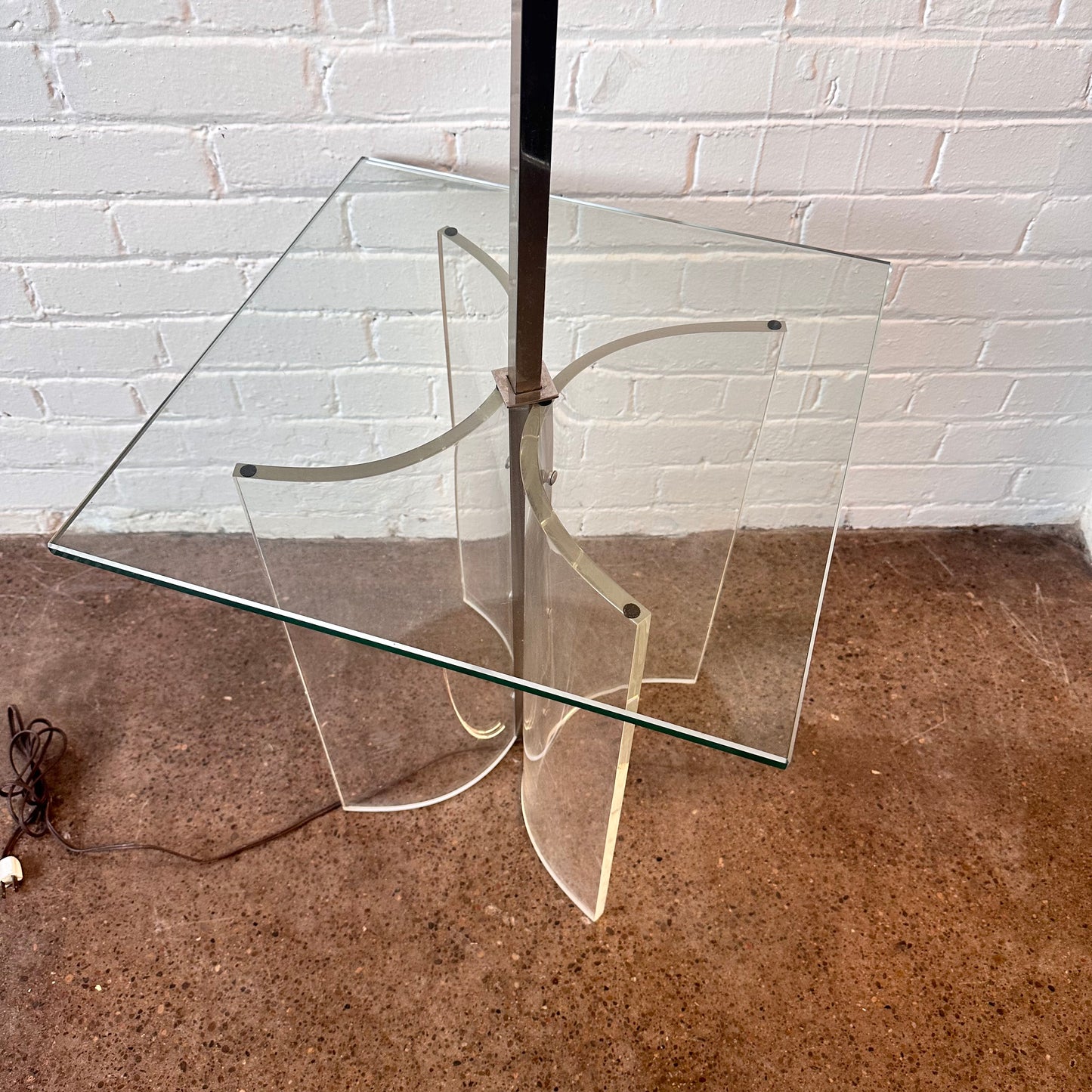 FLOOR LAMP WITH SHADE, LUCITE & GLASS DESIGN
