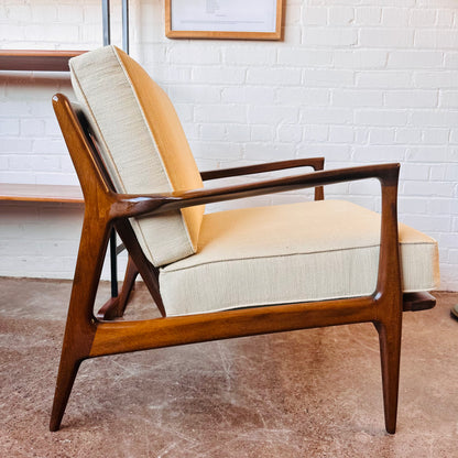 DANISH ARM CHAIR MODEL 596 BY LAWRENCE PEABODY FOR SELIG