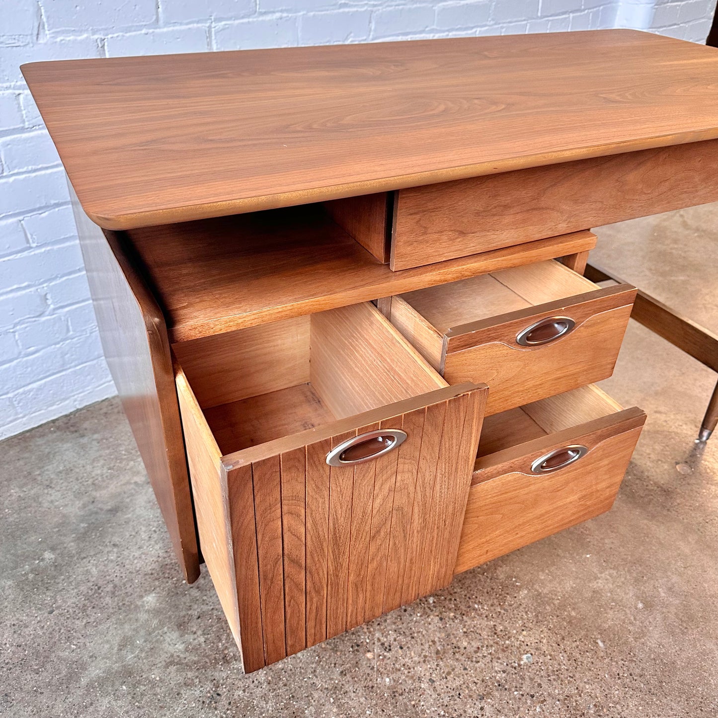 RESTORED MCM WALNUT WRITING DESK BY HOOKER