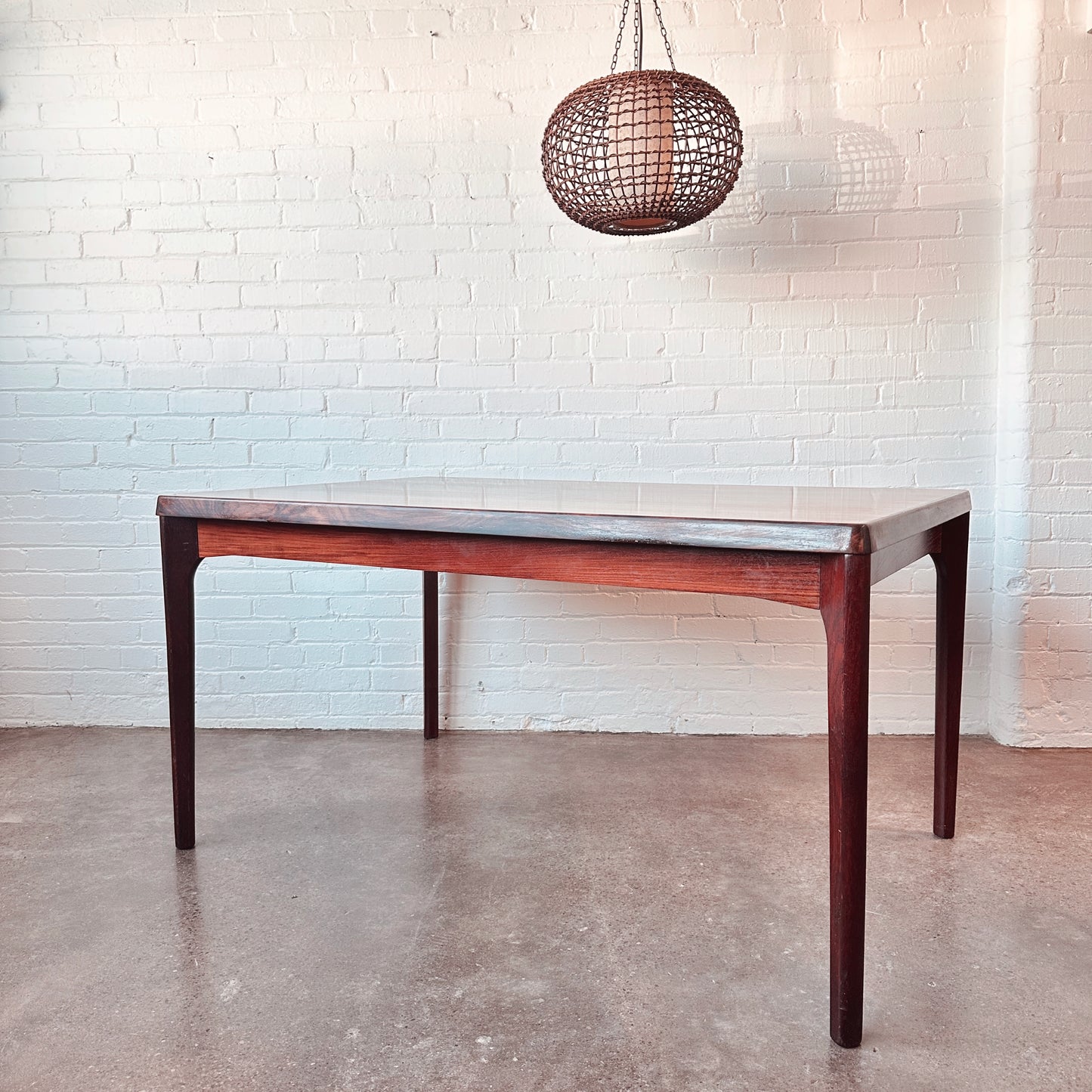 VEJLE STOLE ROSEWOOD DINING TABLE WITH EXTENSIONS