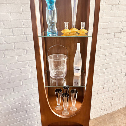 BROYHILL BRASILIA CURIO CABINET WITH GLASS SHELVES