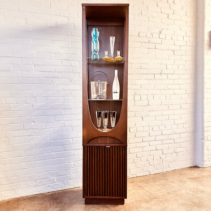 BROYHILL BRASILIA CURIO CABINET WITH GLASS SHELVES