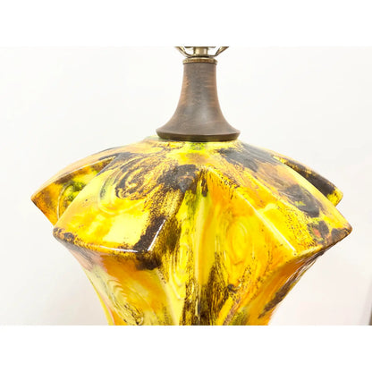MCM YELLOW DRIP GLAZE CERAMIC TABLE LAMP