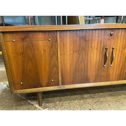 MCM WALNUT CEDAR CHEST BY LANE