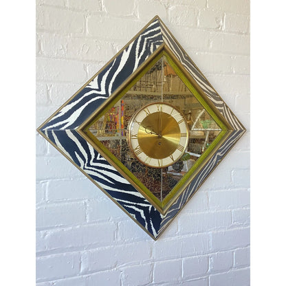 RETRO SELF WINDING ZEBRA WALL CLOCK